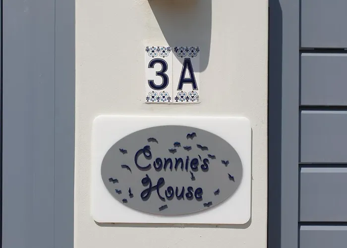Connie\'S Beach House